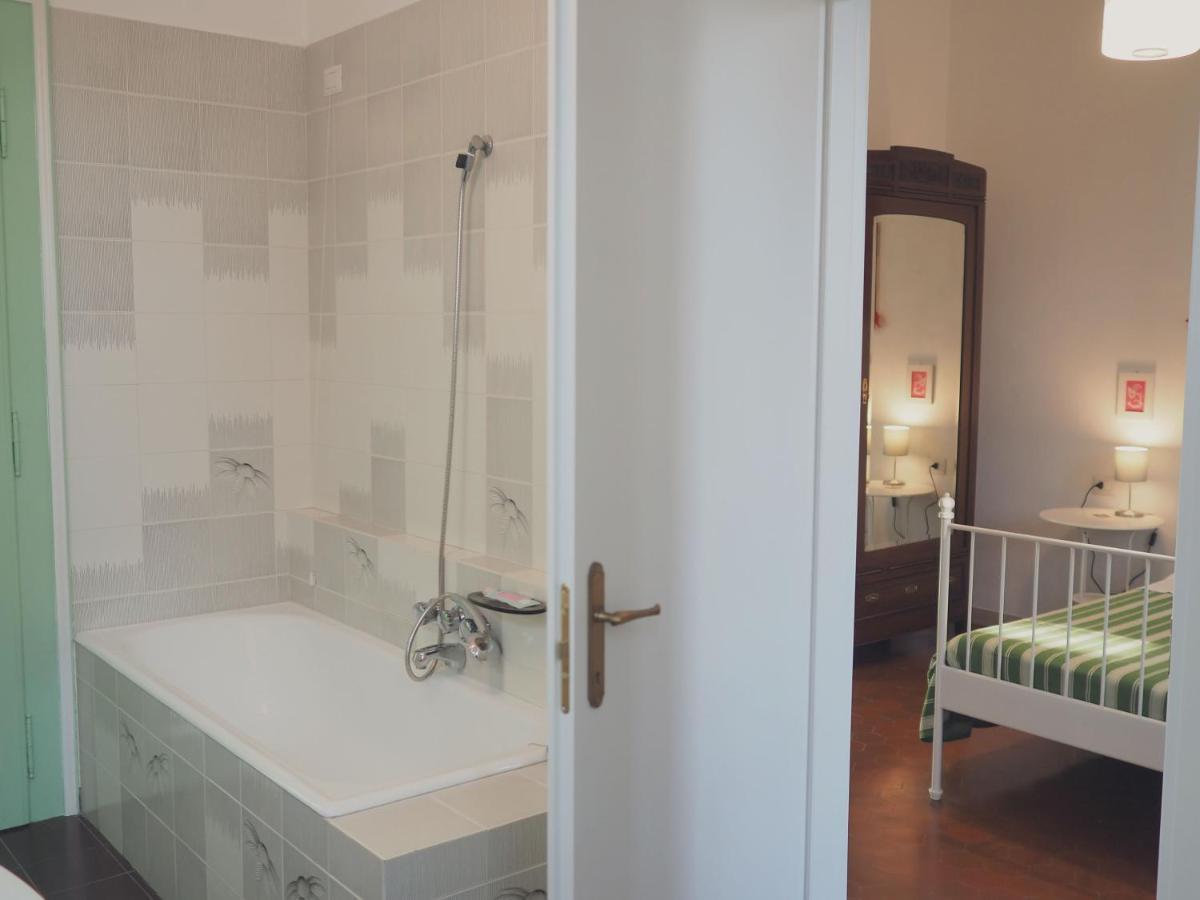 Villa Monti Colli del Tronto Екстер'єр фото