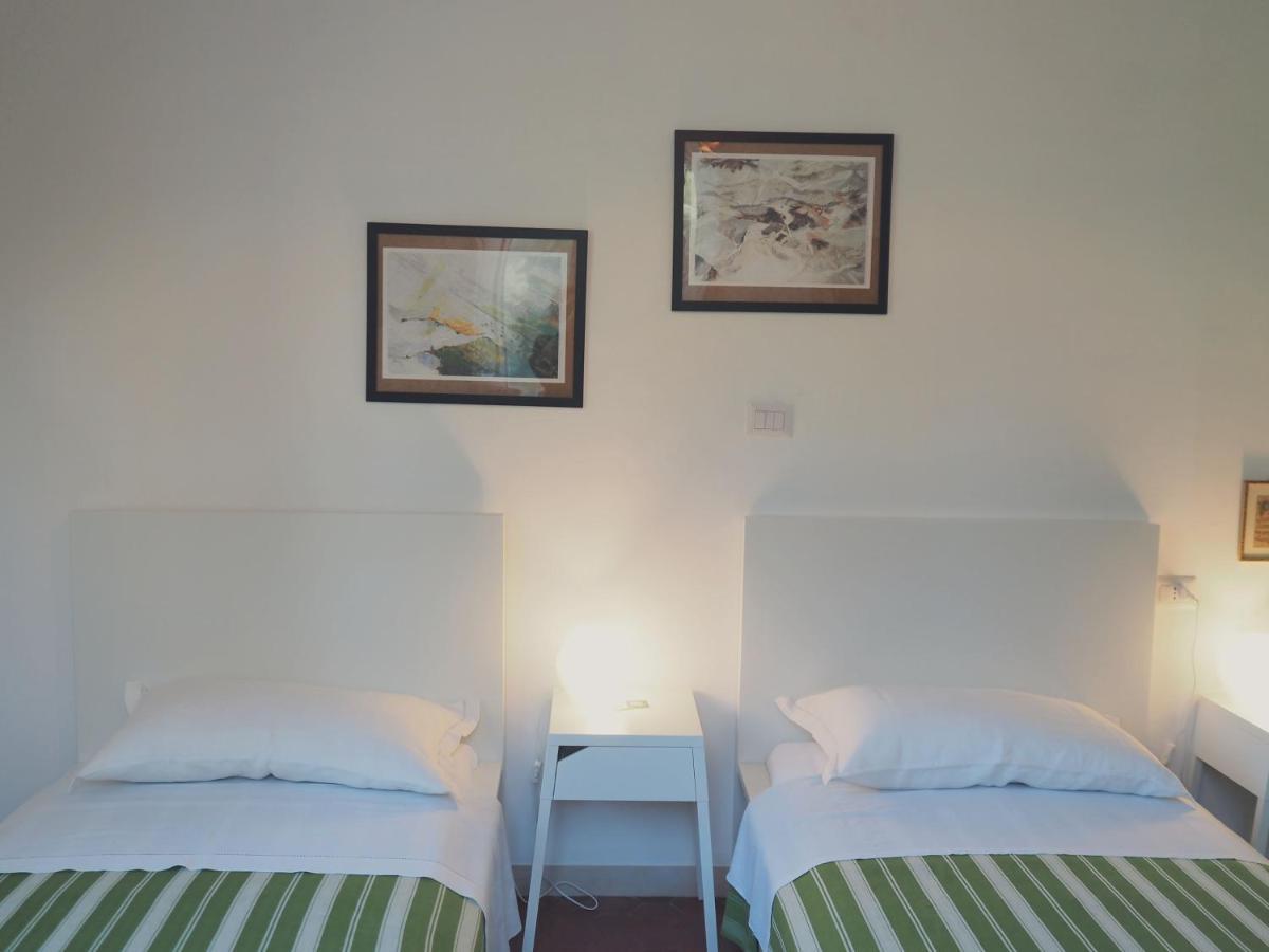 Villa Monti Colli del Tronto Екстер'єр фото